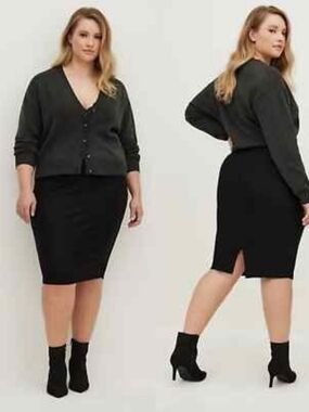 Torrid Black Pencil Skirt